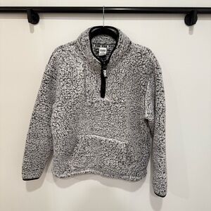 VS PINK Women’s Gray Pullover Sweater